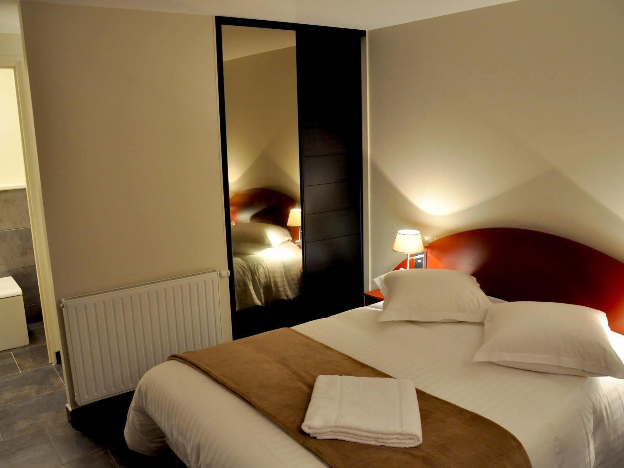 Hotel No Minoe Locminé 외부 사진